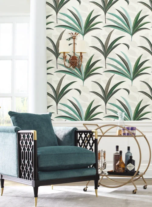 El Morocco Palm Wallpaper in Ivory and Green from the Deco Collection